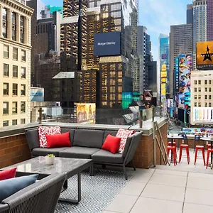 M Social Times Square **** New York